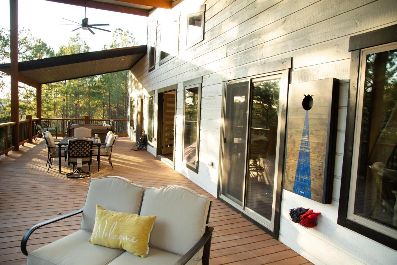 New Luxury Cabin, Hot Tub, Forest Views,Hotel Style Amenities Брокен-Боу Экстерьер фото